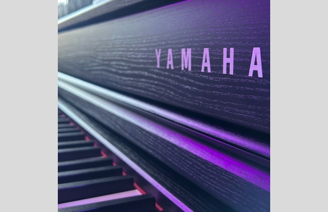 Yamaha CLP635 Black Satin Digital Piano, Used - Complete Package (SN:BCZP01013) - Image 5